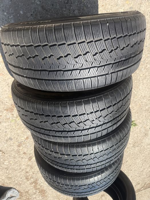 245/45 R18 4бр зимни гуми