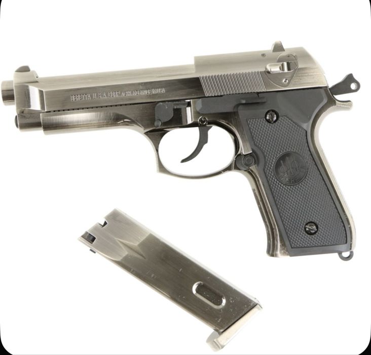 Beretta 92 silver full metal  вес- 970гр