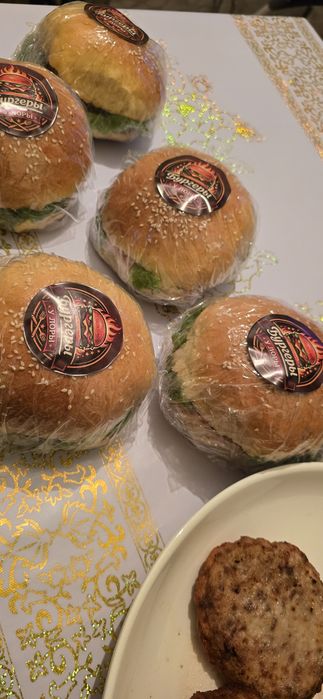 Сочные домашние бургеры — всего 1000₸