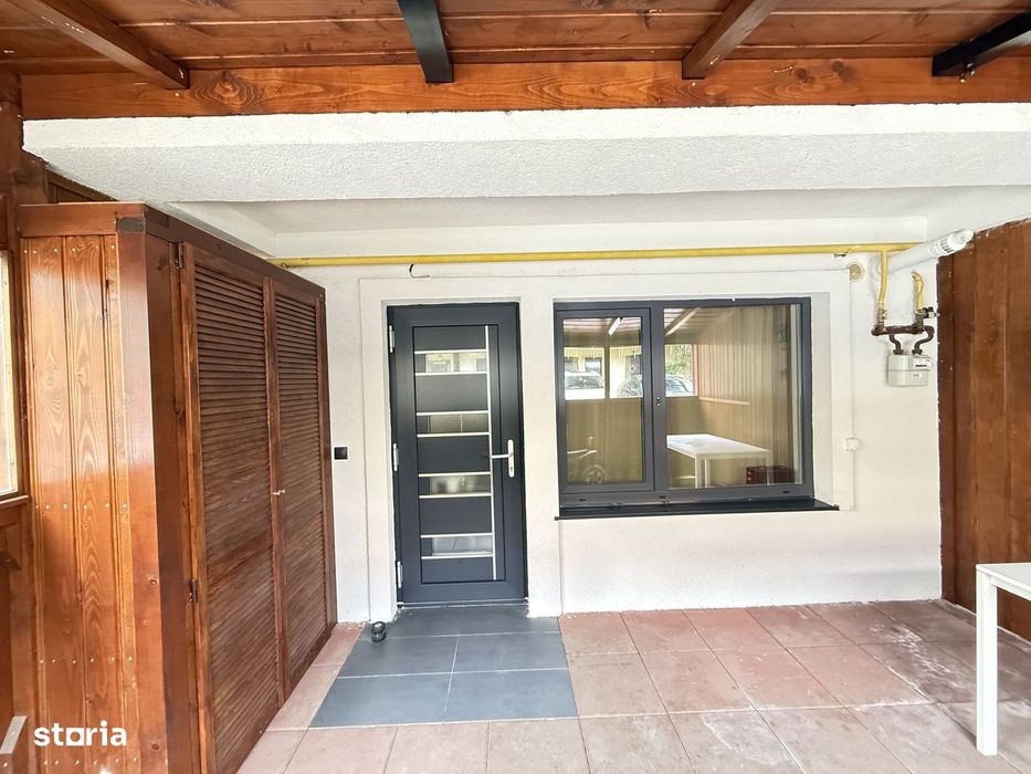 Casa tip duplex de vânzare