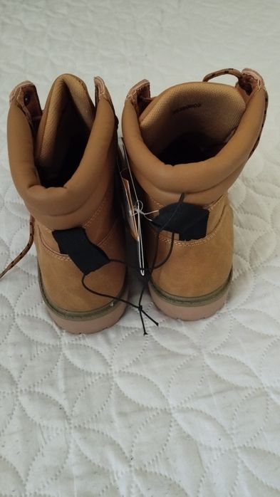 Обувки Пепко-нови