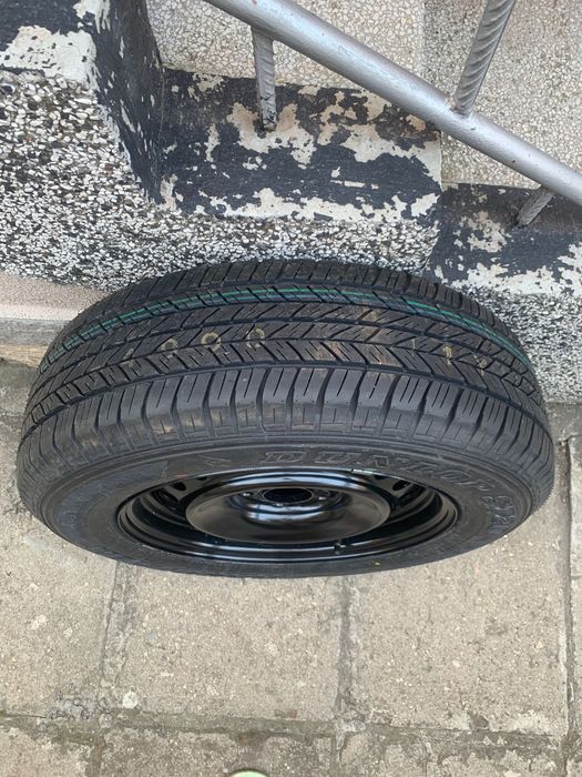 Всесезонна гyма с джанта 215/65/R16