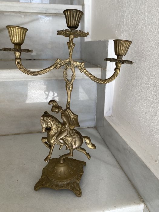 Doua perechi de sfetnice din bronz de la inceputul anilor60’