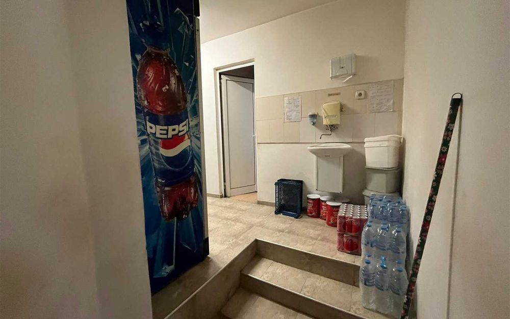 Продава се Магазин в Търговище, Център - 65 кв.м за 2354 €/кв.м - Снимка #6