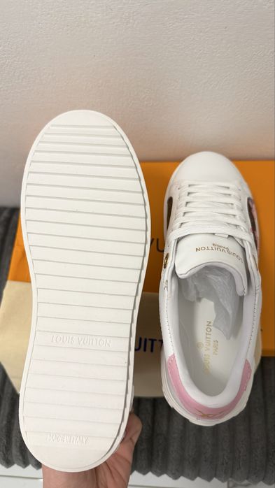 Маратонки Louis Vuitton