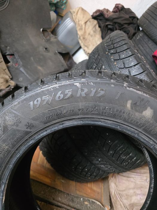 Шины зимние, комплект