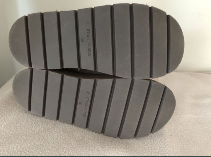 Боти Stradivarius , 36