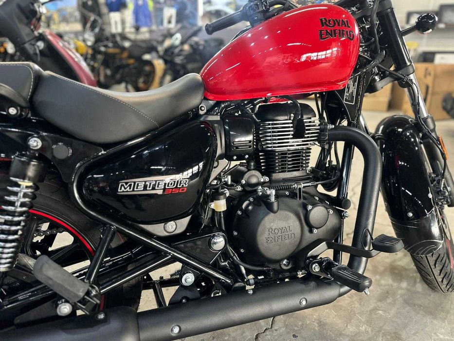 Royal Enfield Meteor 350 Fireball/ A2 - PROMO by EST BIKE