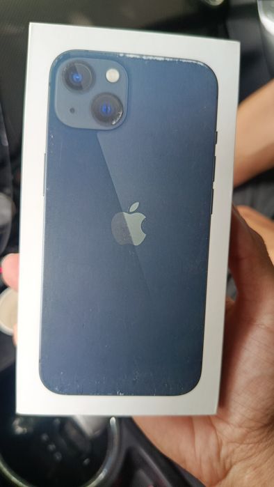 Iphone 13 qora yangi karopka
