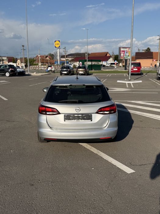 Opel Astra K / 1.5 TDCI / 2023 / Recent adus