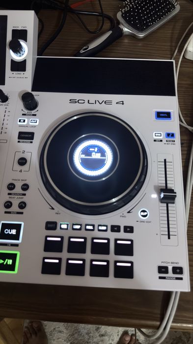 Новый Denon sc live 4