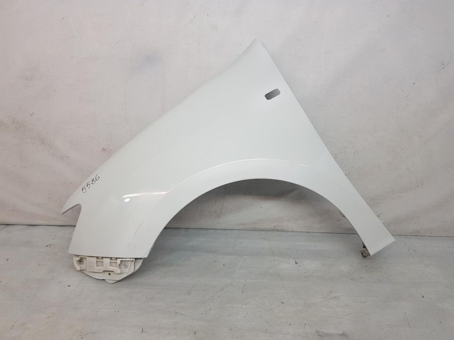 Aripa stanga fata Dacia Logan 2 Sandero 2 dupa 2012