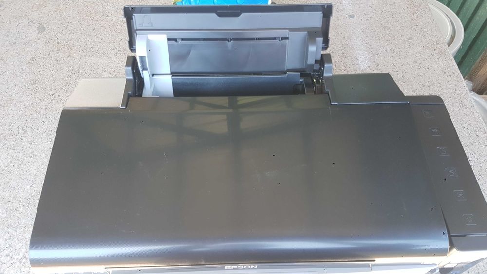 Цветной принтер EPSON L800