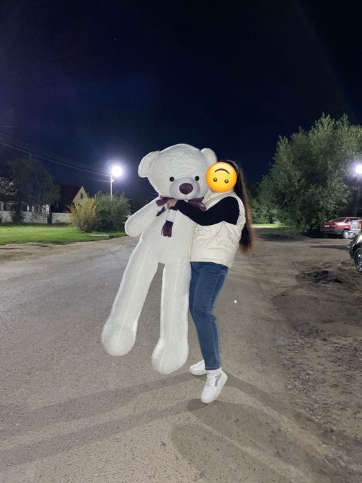 Продаётся мишка 1,60см