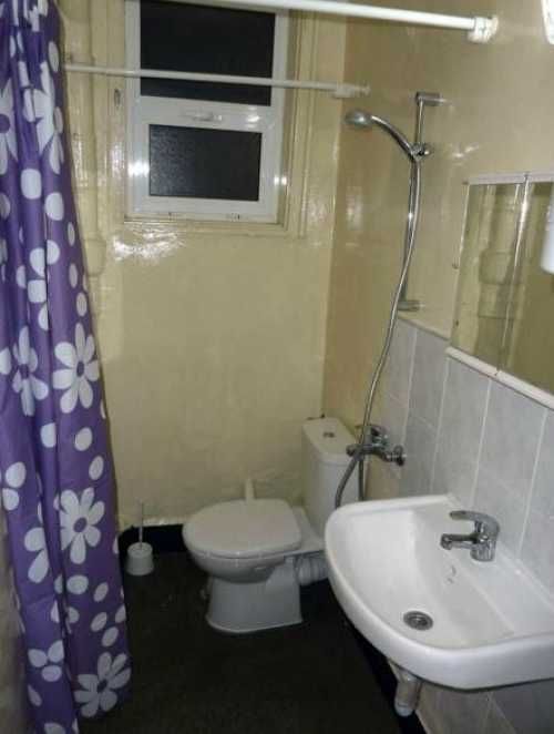 Дава се под наем Тристаен апартамент в Бургас, Братя Миладинови - 90 кв.м за 200 € - Снимка #9