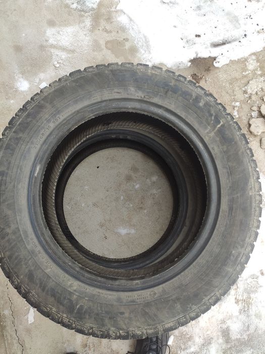 Продам Шины зимние