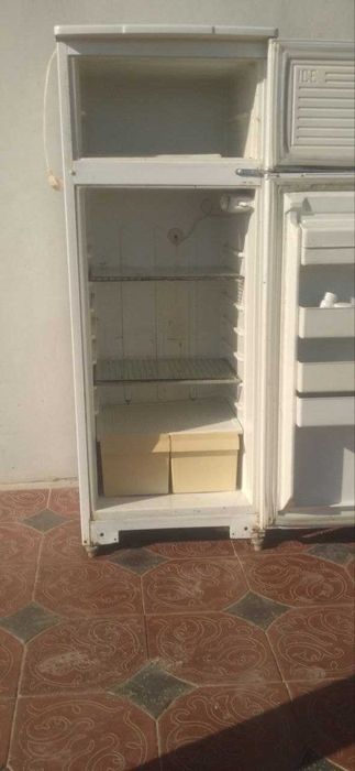 Холодильник сатылады гарантия матор новый 1.300 млн айтамыс