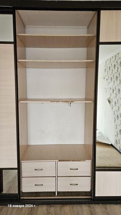 Продам шкаф-купе