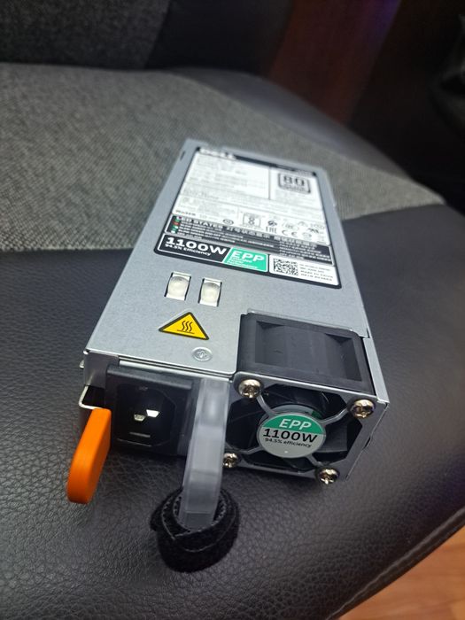 Продается БП (0Y26KX) для сервера Dell R740