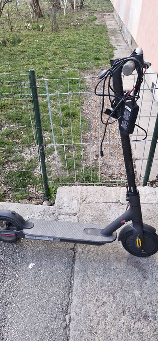 Trotineta  electrică Xiaomi M365