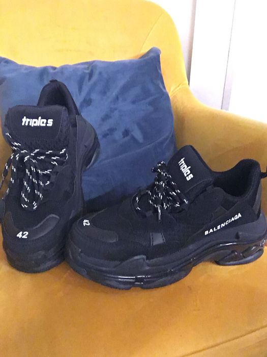 Adidași noi nouți,nepurtati!