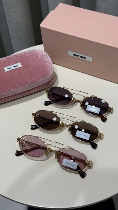 MİU sunglasses full box mrs