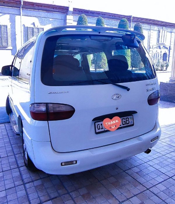 HUNDAY Starex minivan