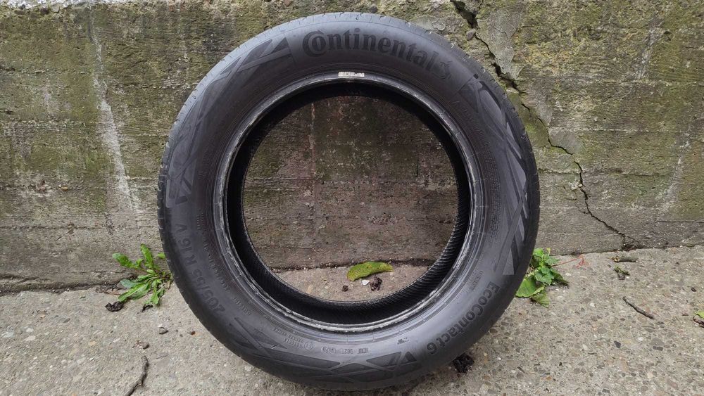 set 4 anvelope de vara continental 205/55/R16  pret..550 lei setul