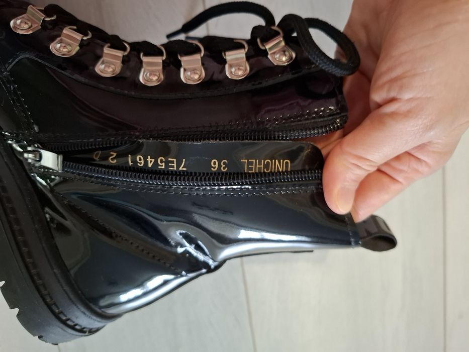 Продам весенние ботинки на девочку.