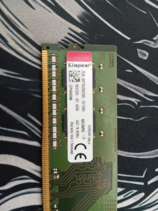 ddr 4 kingston 4GB озу 2666