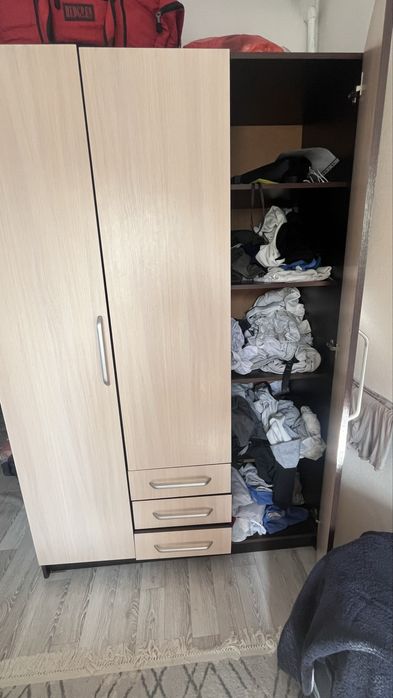 Продется б/к шкаф