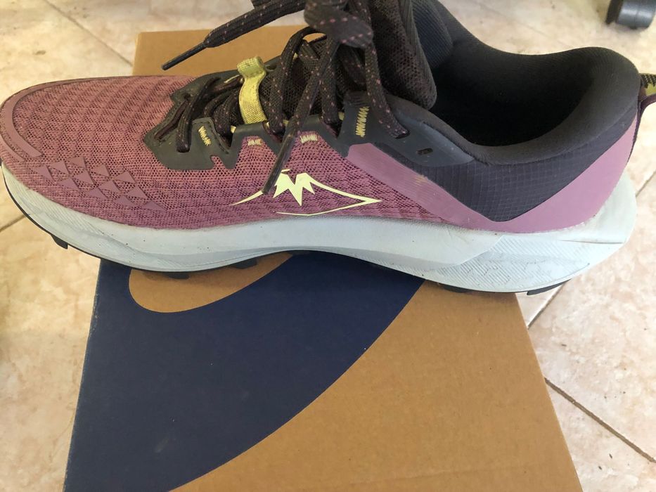Маратонки за планинско бягане Asics
