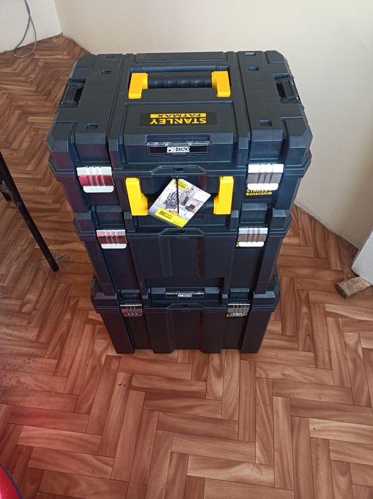 Куфар за инструменти