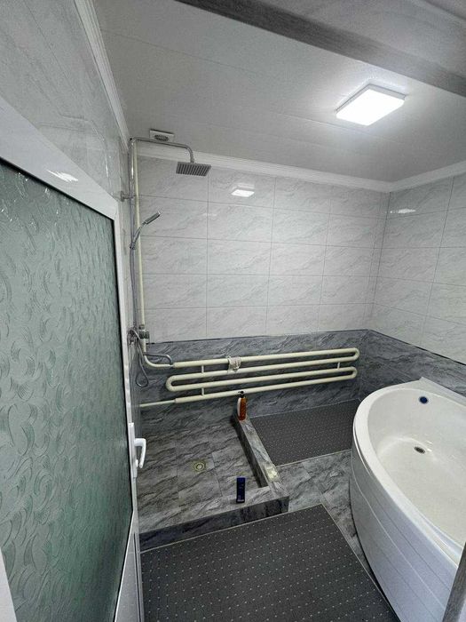 Elon hovli sotiladi yangi qurilgan