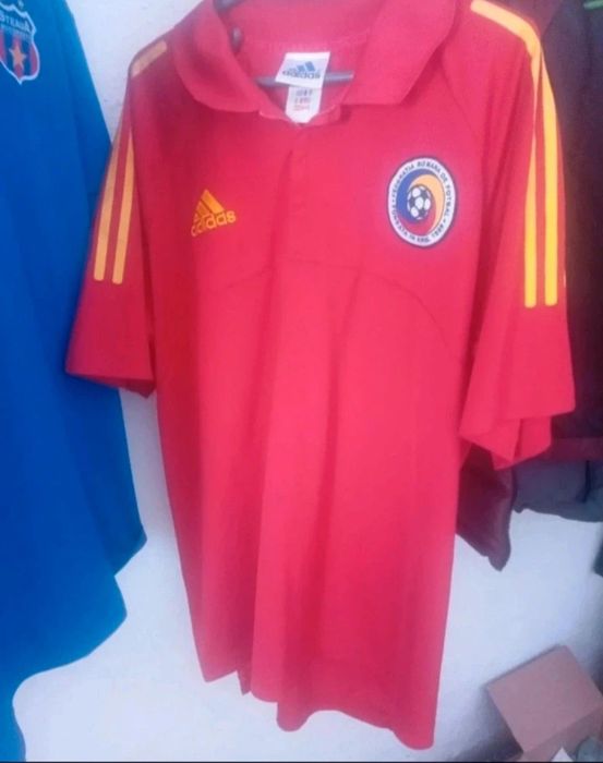 Tricou Adidas - Romania - marime M - Original - stare foarte buna