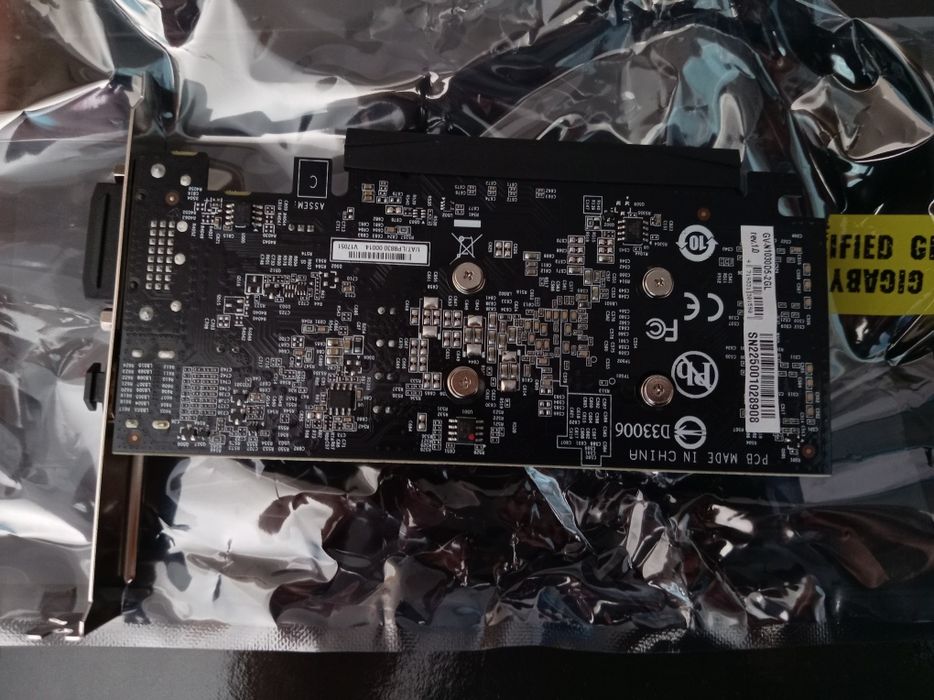 видеокарту Gigabyte GT 1030