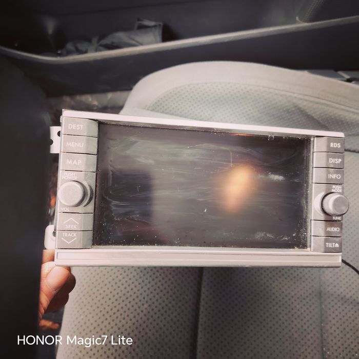 Продавам мултимедия