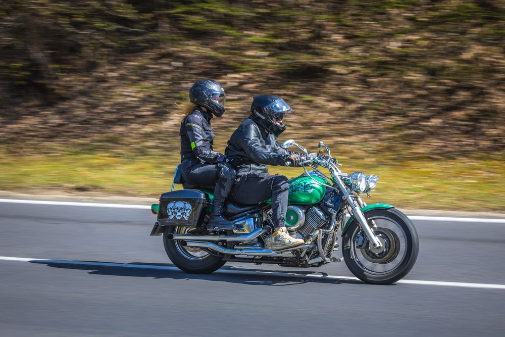 YAMAHA XVS 1100 Custom