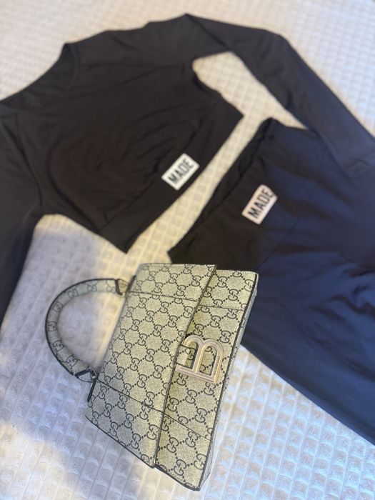 Дамски сет клин и блуза