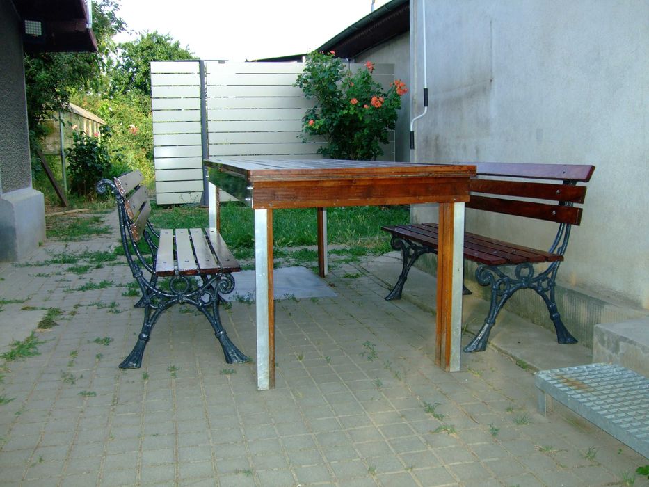 Set masa de gradina si banci