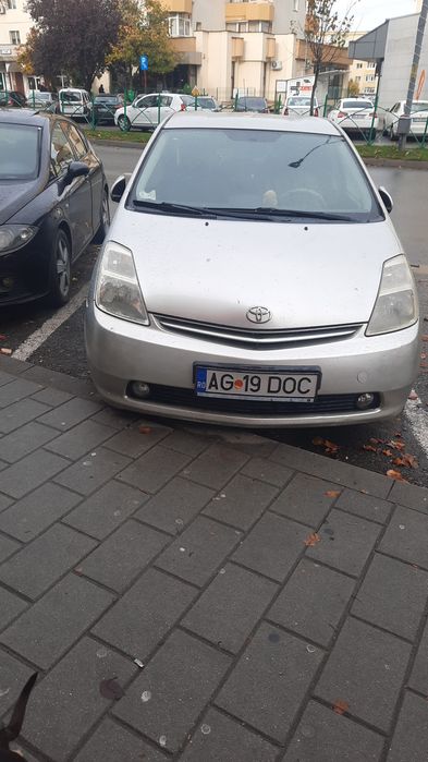 Vand toyota prius 2005