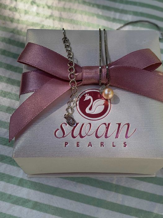 Сребърно колие с розова перла - Swan Pearls