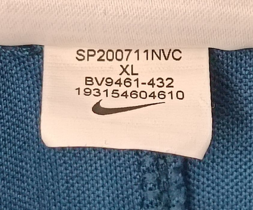 Nike DRI-FIT Strike Shorts оригинални гащета ръст 158-170см Найк спорт шорти