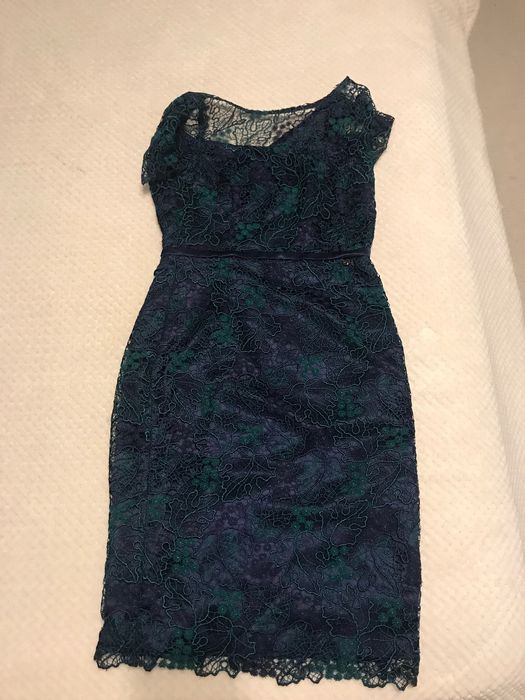 Продавам дамска рокля