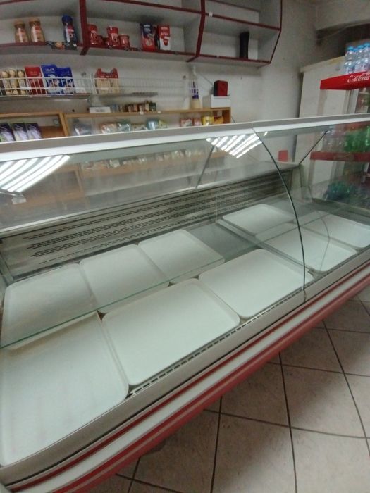 Хоризонтална хладилна витрина 200/110
