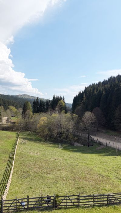 Teren intravilan 1.700 mp, Valea Doftanei, la DJ102I - legătura Câmpina-Brașov