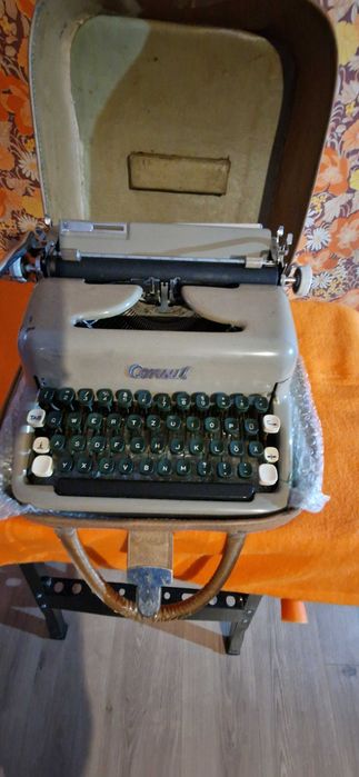 Пишеща машина Consul ZP-183 744