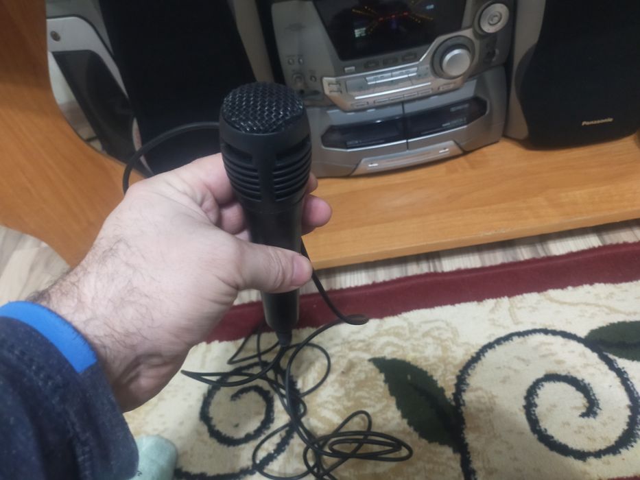 Музыкальный центр