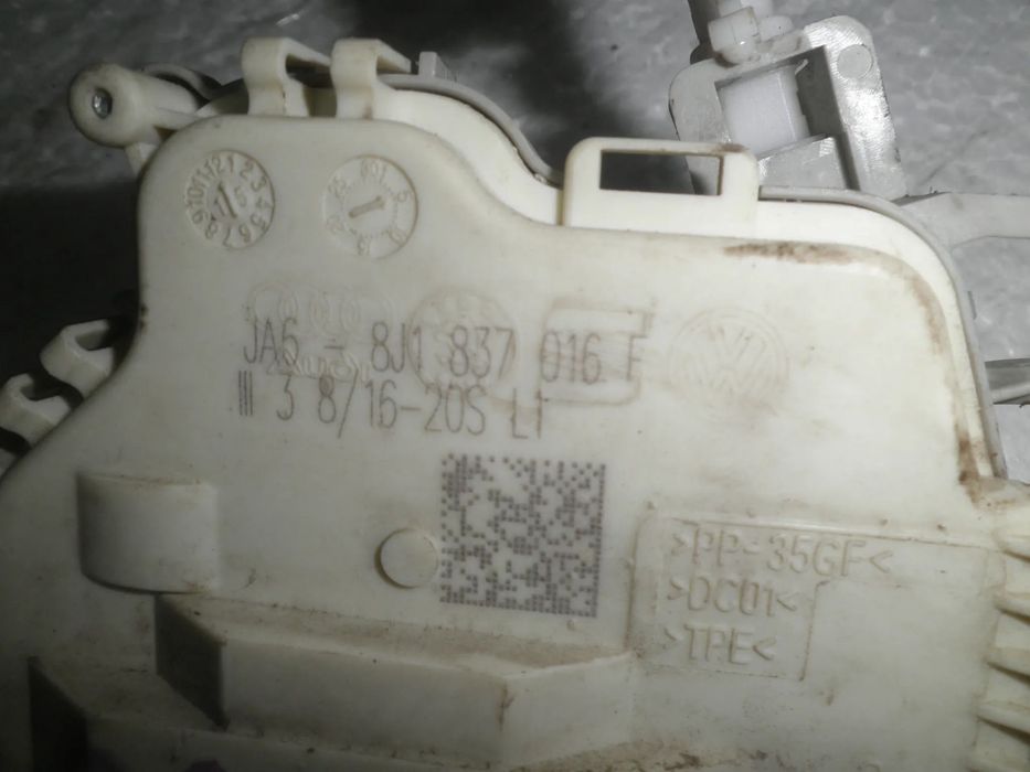 Broasca dreapta fata Audi A6 C7 2016 8J1837016F