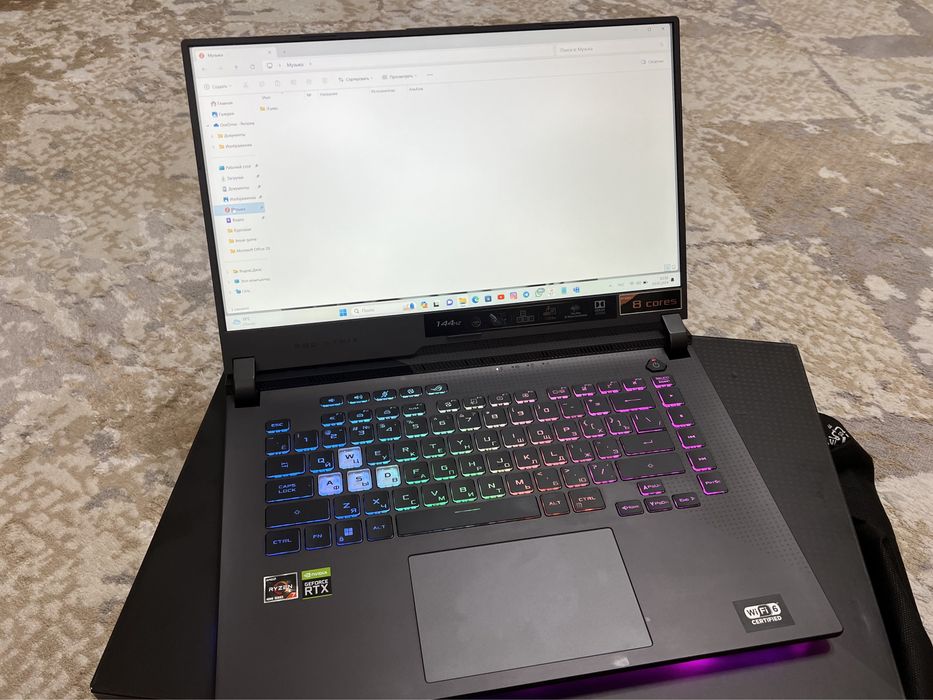 ASUS ROG Strix G15 G513IE